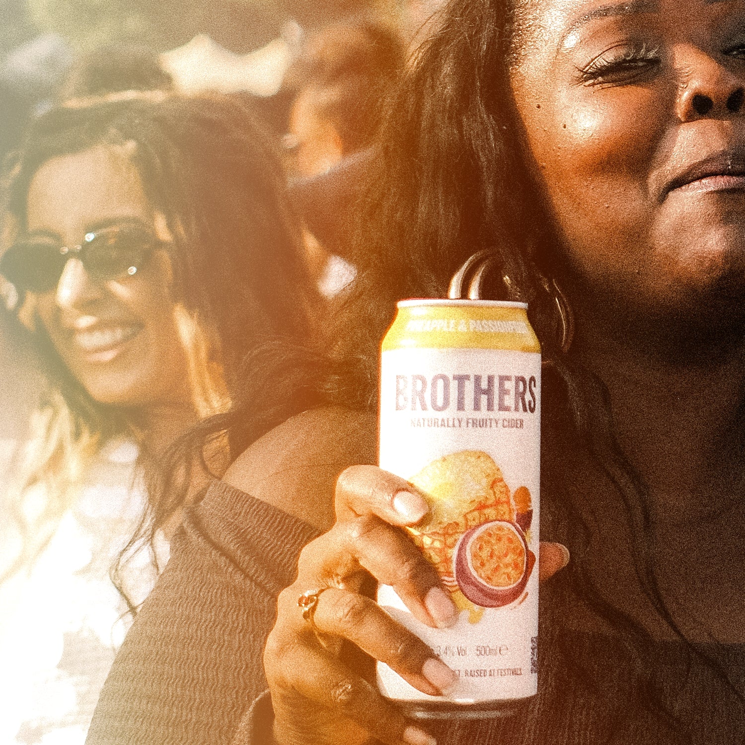 Brothers Pineapple & Passionfruit Cider